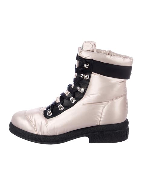 coco chanel snow boots